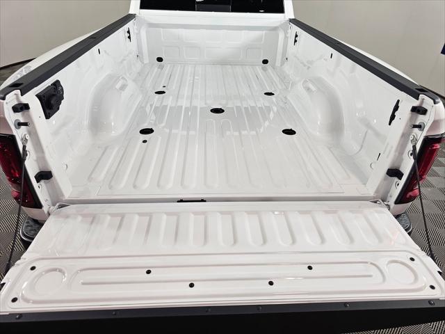 2026 Ram 3500 Tradesman Crew Cab 4x4 8' Box