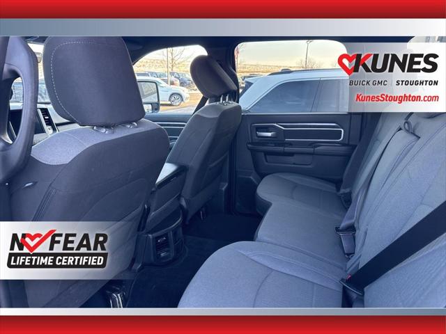 2024 Ram 3500 Big Horn Crew Cab 4x4 8' Box
