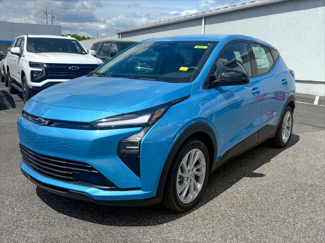 2027 Chevrolet Bolt LT FWD