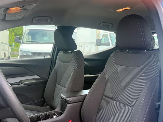2027 Chevrolet Bolt LT FWD