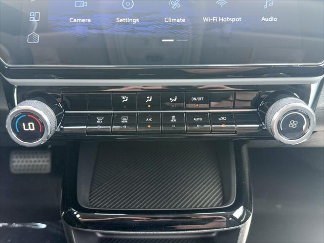 2027 Chevrolet Bolt LT FWD