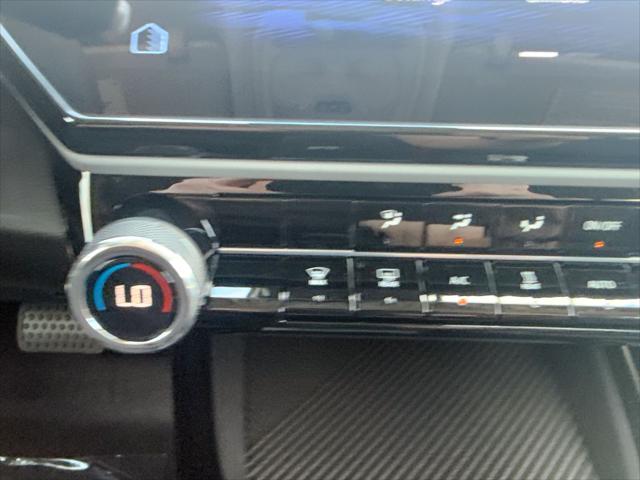 2027 Chevrolet Bolt LT FWD