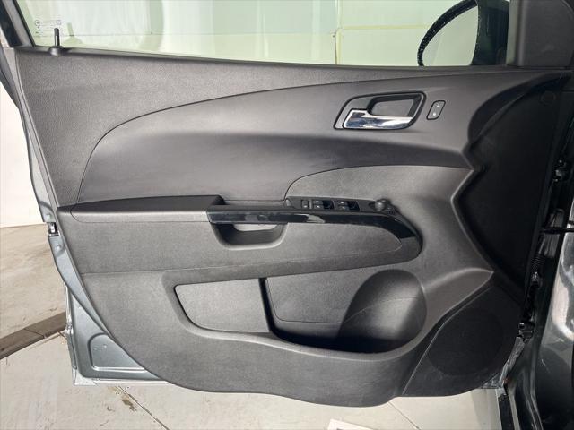 2019 Chevrolet Sonic LT Auto