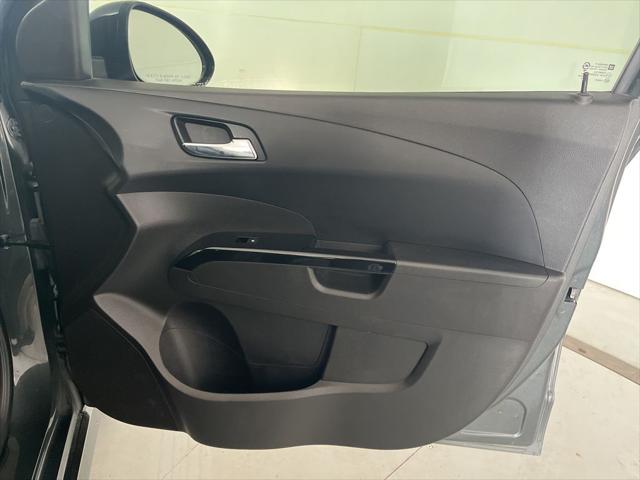 2019 Chevrolet Sonic LT Auto