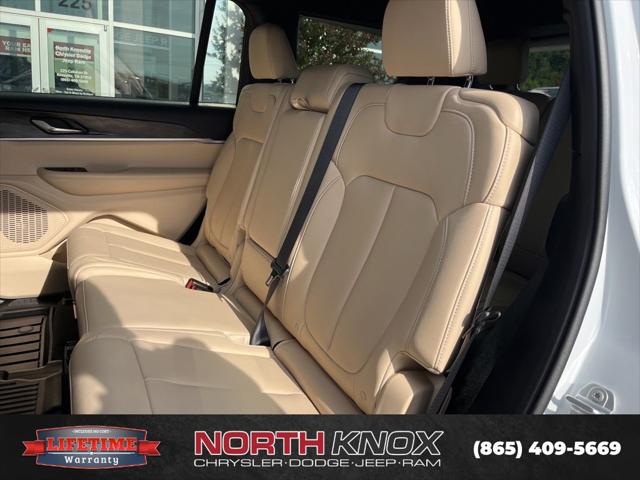 2025 Jeep Grand Cherokee L Limited 4x4