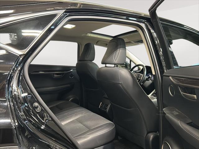 2016 Lexus NX 300h Luxury