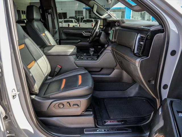 2024 GMC Sierra 1500 4WD Crew Cab Short Box AT4