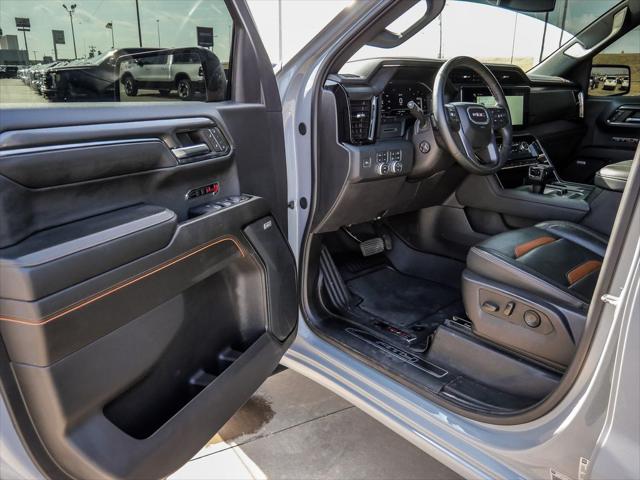 2024 GMC Sierra 1500 4WD Crew Cab Short Box AT4