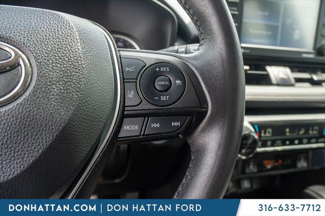 2022 Toyota RAV4 Hybrid XLE