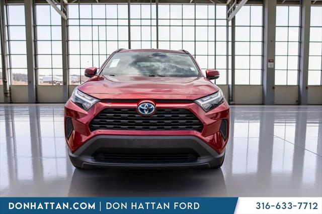 2022 Toyota RAV4 Hybrid XLE