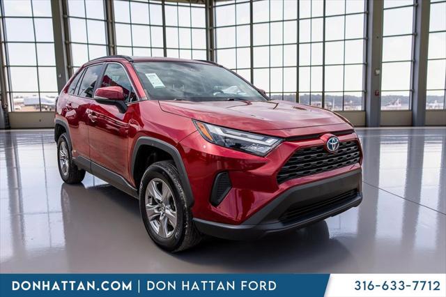 2022 Toyota RAV4 Hybrid XLE
