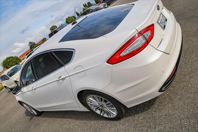 2016 Ford Fusion SE