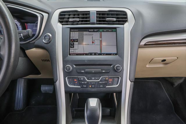 2016 Ford Fusion SE