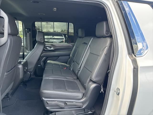 2023 Chevrolet Suburban 4WD LT