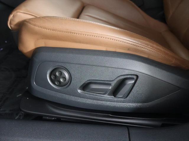 2023 Audi A4 Premium Plus 45 TFSI S line quattro S tronic