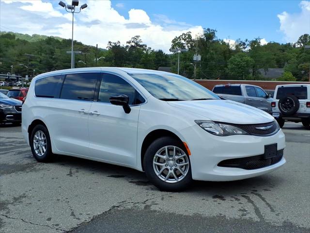 2027 Chrysler Pacifica PACIFICA LX 2027 Chrysler Pacifica PACIFICA LX