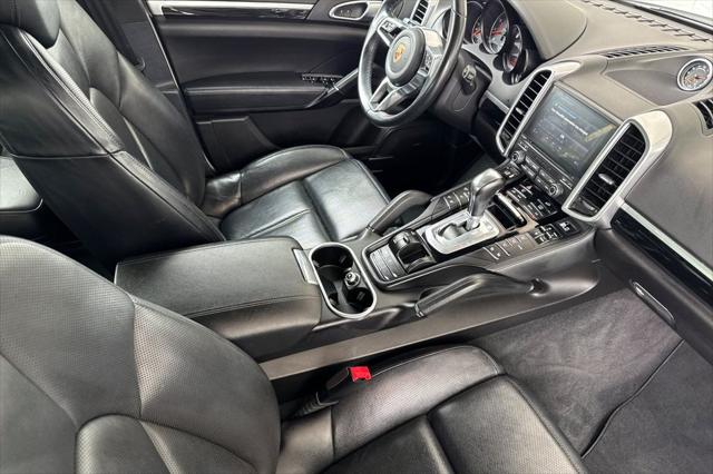 2018 Porsche Cayenne Unknown
