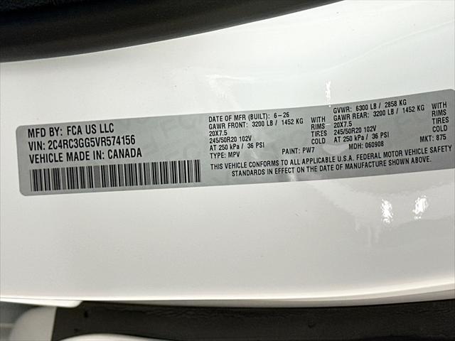 2027 Chrysler Pacifica Limited