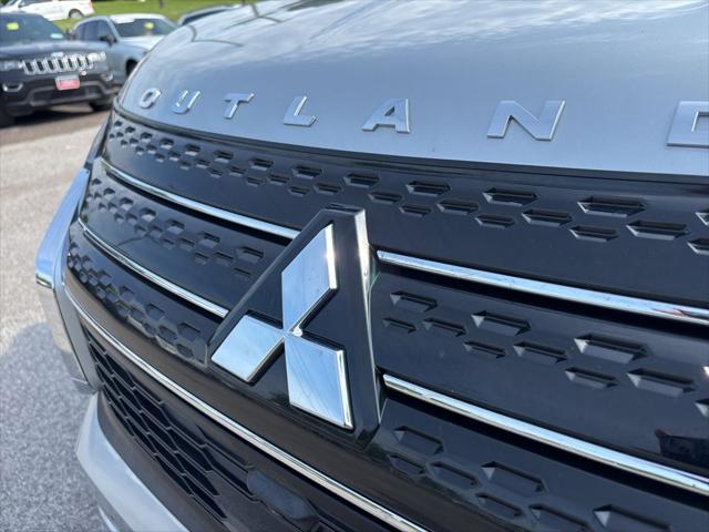 2022 Mitsubishi Outlander SEL Special Edition 2WD