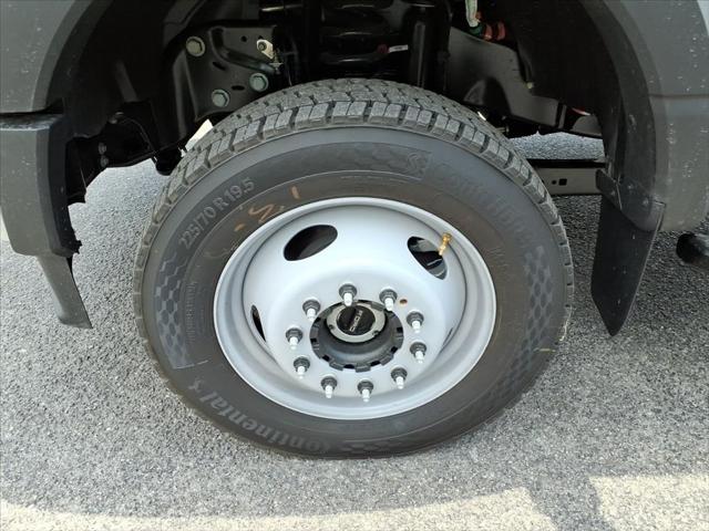 2026 Ford F-550 XL