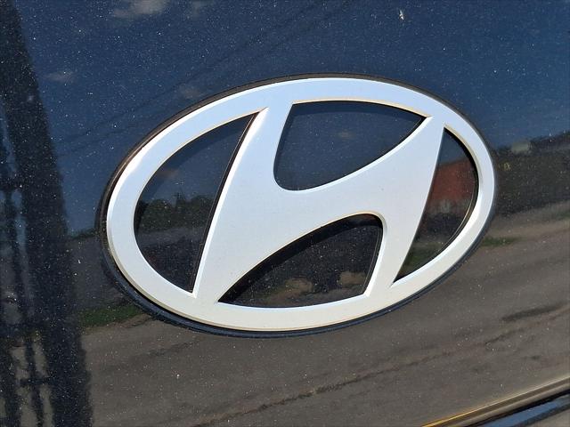 2024 Hyundai Santa Fe SE