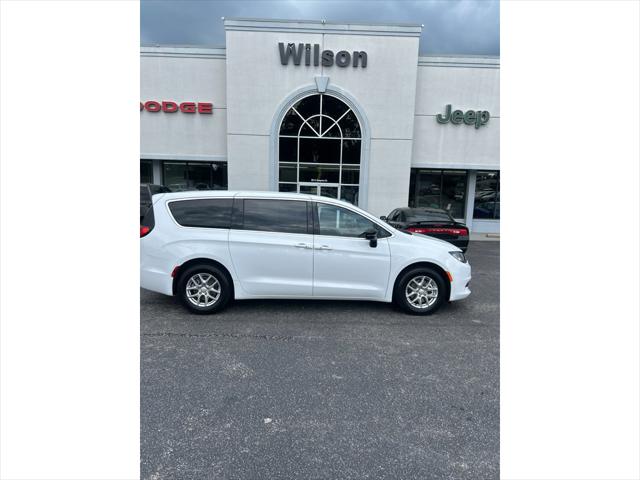2027 Chrysler Pacifica LX for sale in Winnsboro, SC