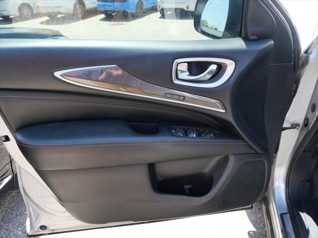 2017 INFINITI QX60 Base