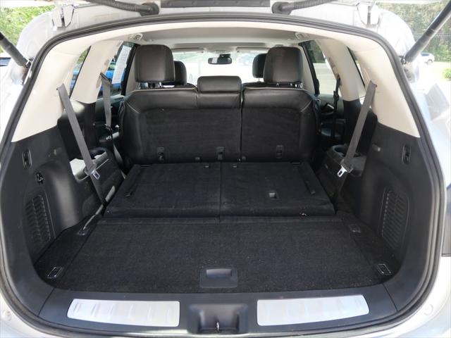 2017 INFINITI QX60 Base