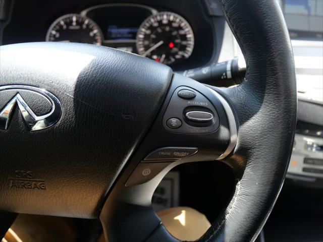 2017 INFINITI QX60 Base