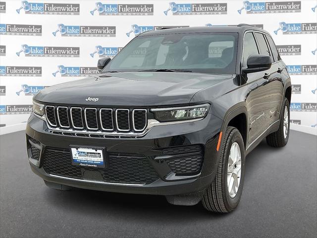 2026 Jeep Grand Cherokee Laredo 4x2 for sale in Beeville, TX