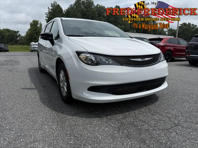 2027 Chrysler Pacifica PACIFICA LX