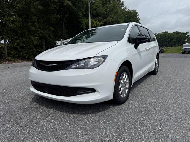 2027 Chrysler Pacifica PACIFICA LX