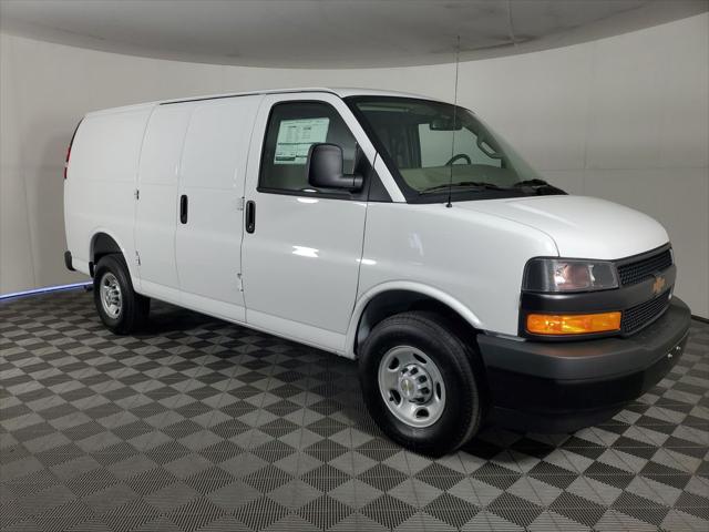 2026 Chevrolet Express Cargo Van 2500 Regular Wheelbase, WT, RWD