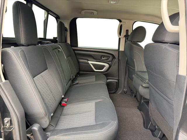 2019 Nissan Titan SV