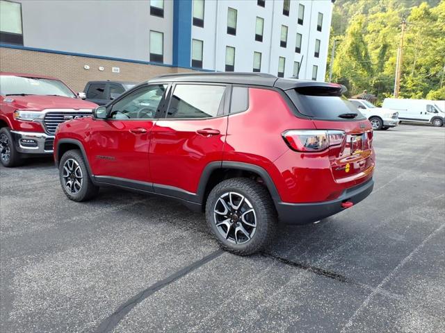 2026 Jeep Compass COMPASS TRAILHAWK 4X4 2026 Jeep Compass COMPASS TRAILHAWK 4X4
