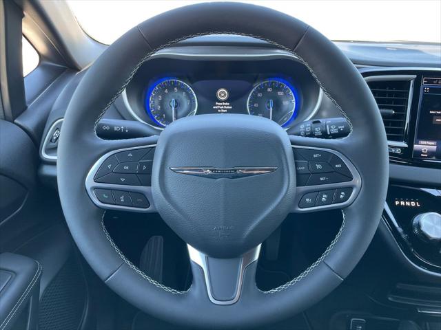 2026 Chrysler Voyager LX