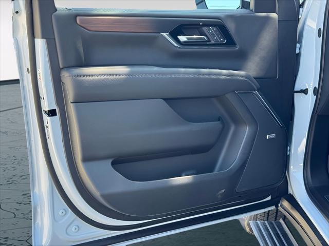 2026 GMC Yukon 4WD Denali
