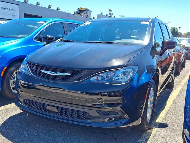 2027 Chrysler Pacifica PACIFICA LX