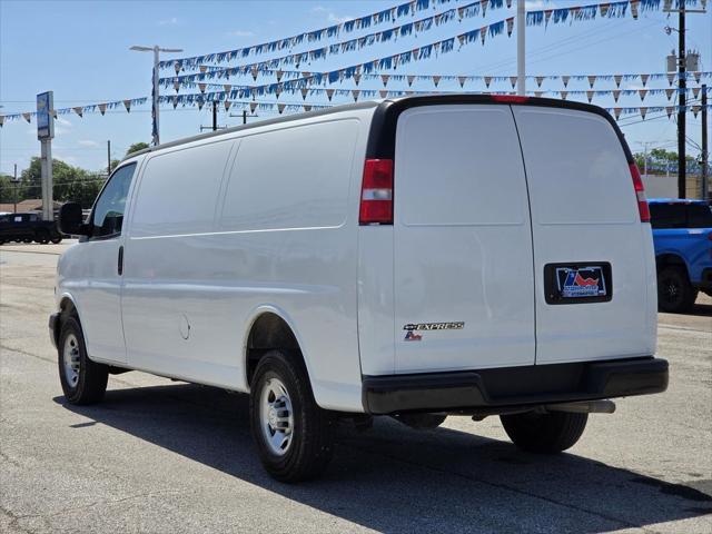 2023 Chevrolet Express Cargo Van RWD 2500 Extended Wheelbase WT
