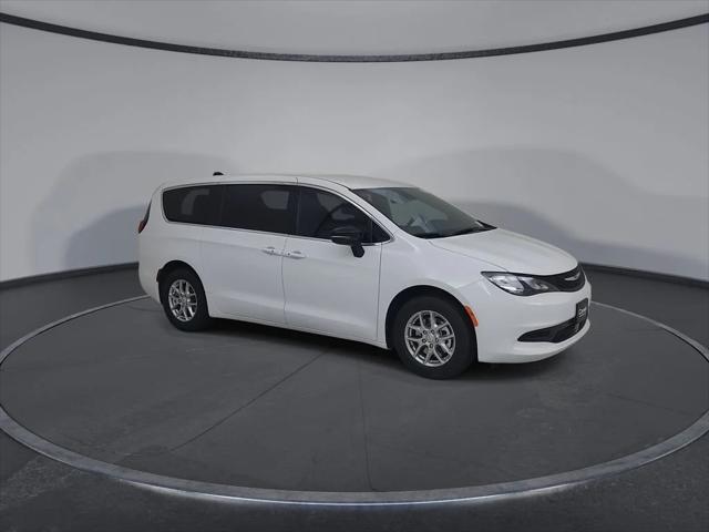 2027 Chrysler Pacifica LX