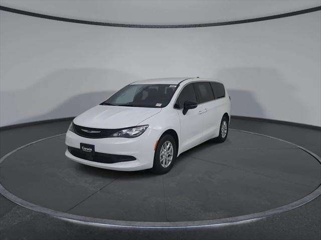2027 Chrysler Pacifica LX