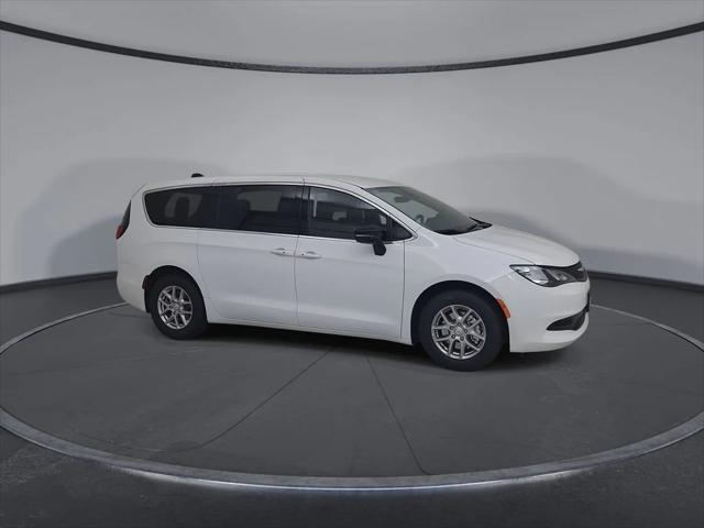2027 Chrysler Pacifica LX