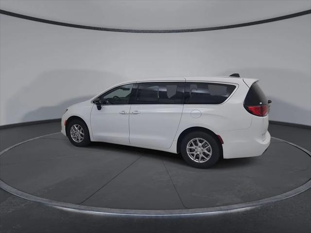 2027 Chrysler Pacifica LX