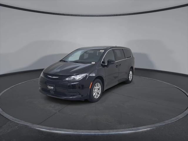 2027 Chrysler Pacifica LX