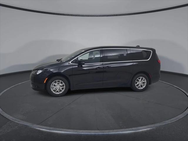 2027 Chrysler Pacifica LX