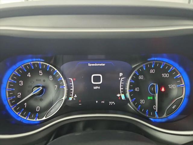 2027 Chrysler Pacifica LX