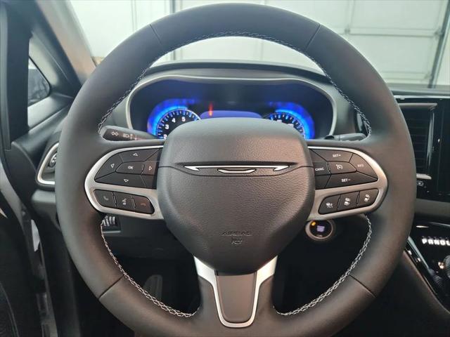 2027 Chrysler Pacifica LX