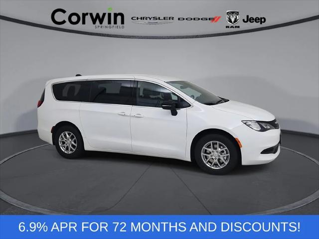2027 Chrysler Pacifica LX for sale in Springfield, MO