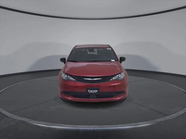 2027 Chrysler Pacifica LX