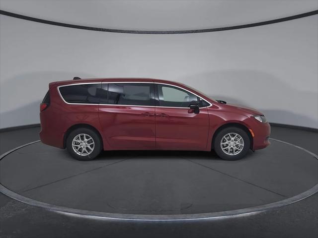 2027 Chrysler Pacifica LX